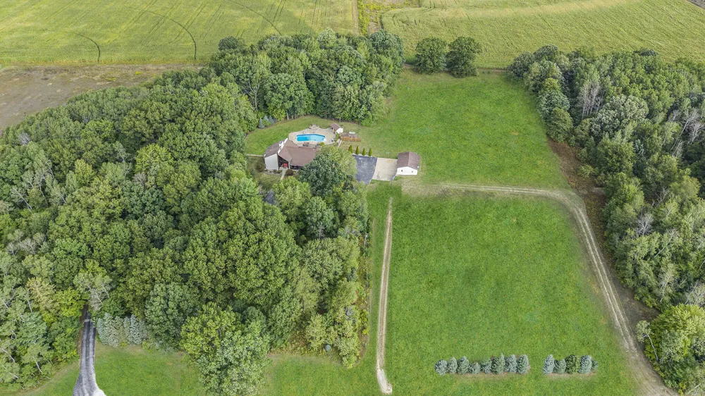 5821 W 88th Street Sheridan Charter Township, MI 49412