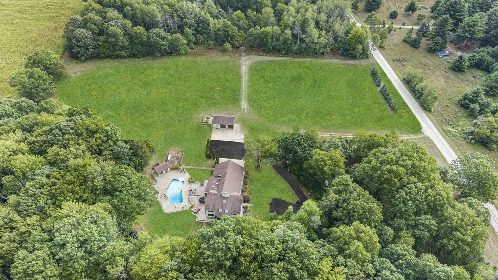 5821 W 88th Street Sheridan Charter Township, MI 49412