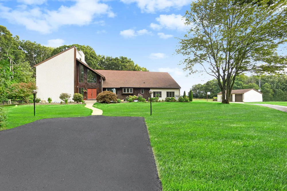 5821 W 88th Street Sheridan Charter Township, MI 49412