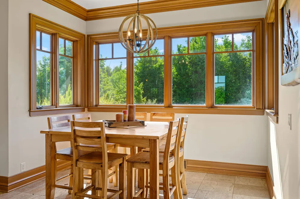 3888 Swaney Road Peninsula Township, MI 49686