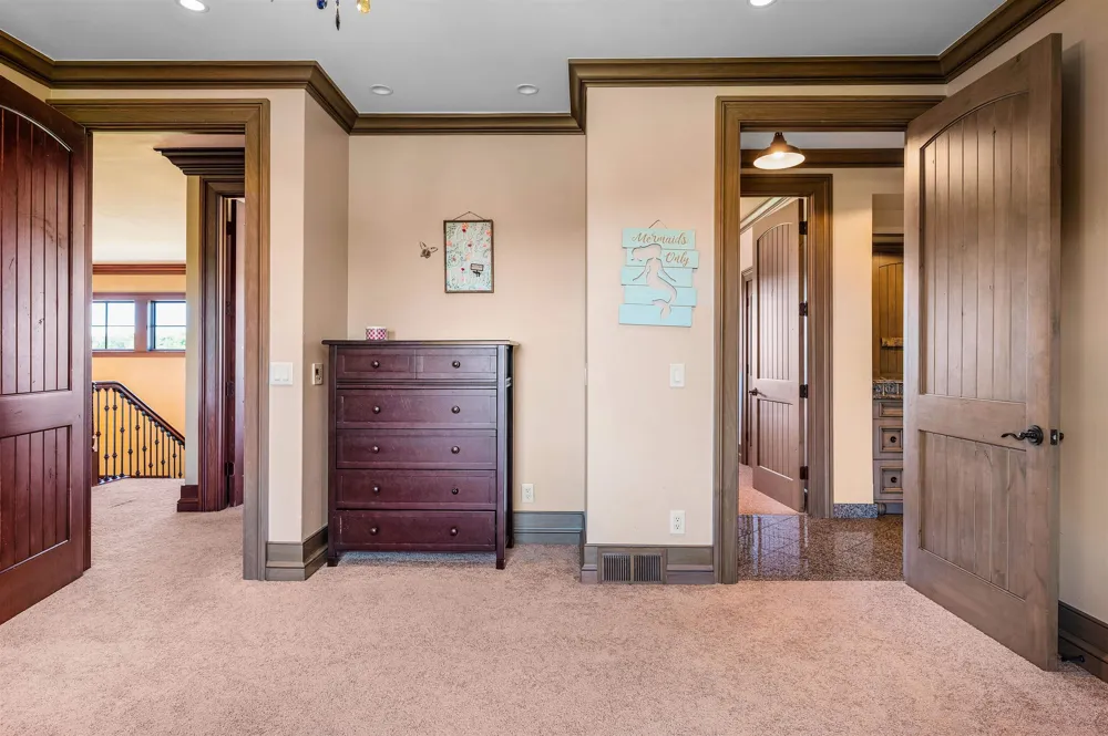 3888 Swaney Road Peninsula Township, MI 49686