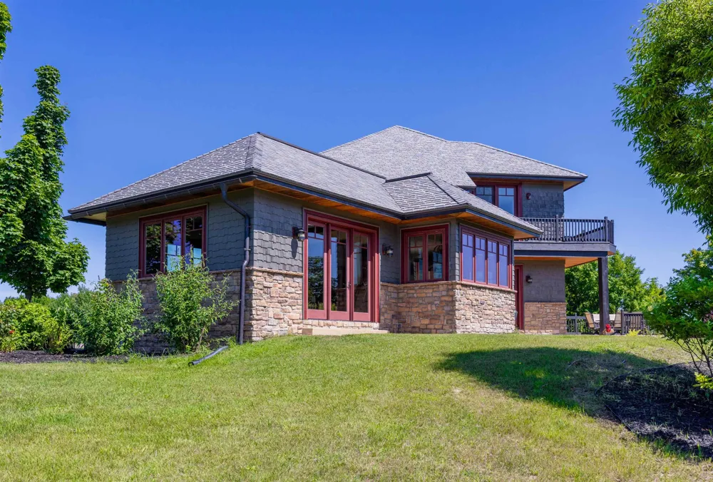 3888 Swaney Road Peninsula Township, MI 49686