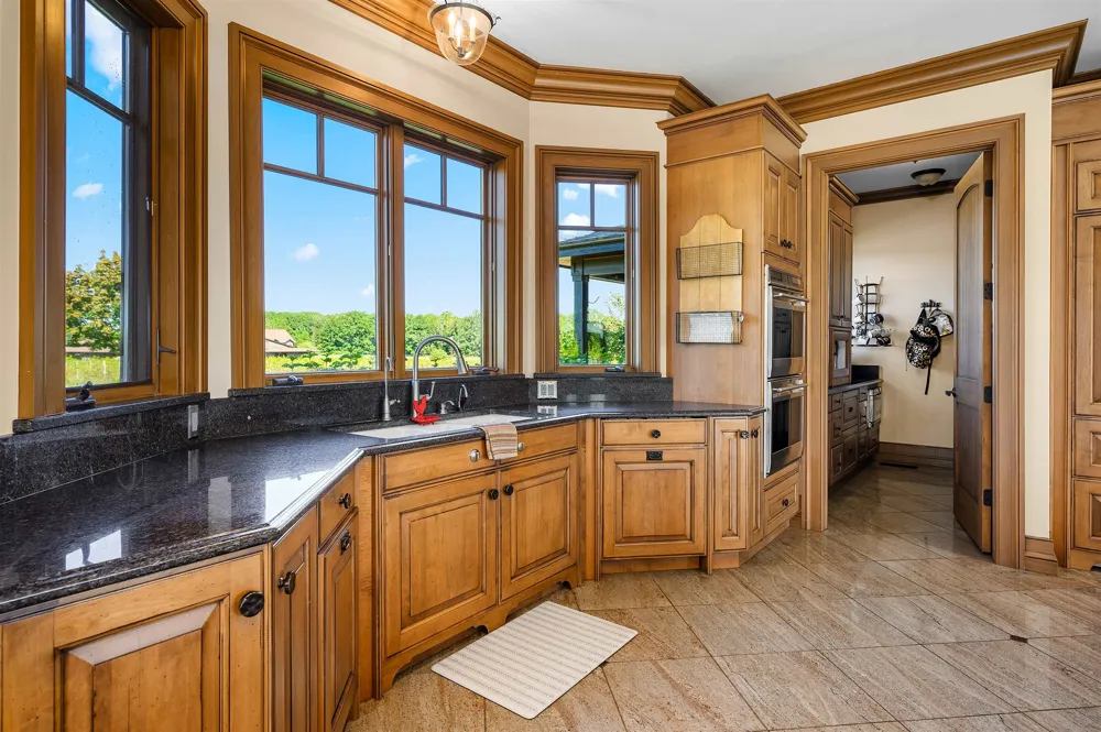 3888 Swaney Road Peninsula Township, MI 49686