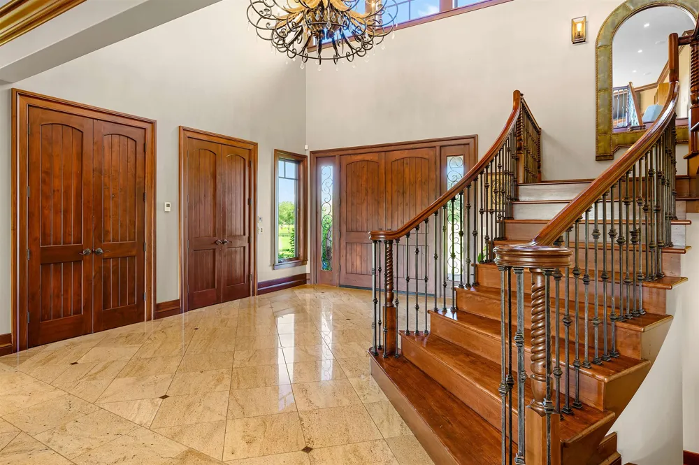 3888 Swaney Road Peninsula Township, MI 49686