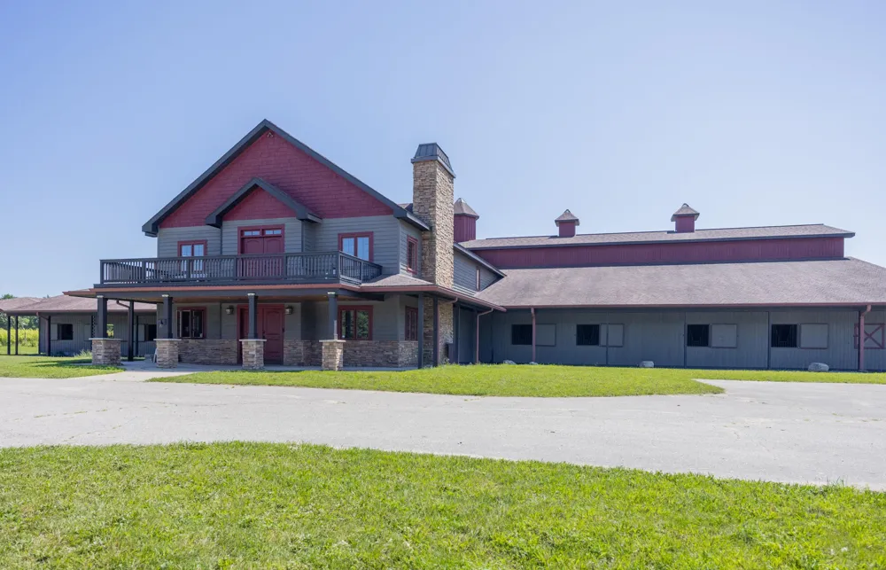 3888 Swaney Road Peninsula Township, MI 49686