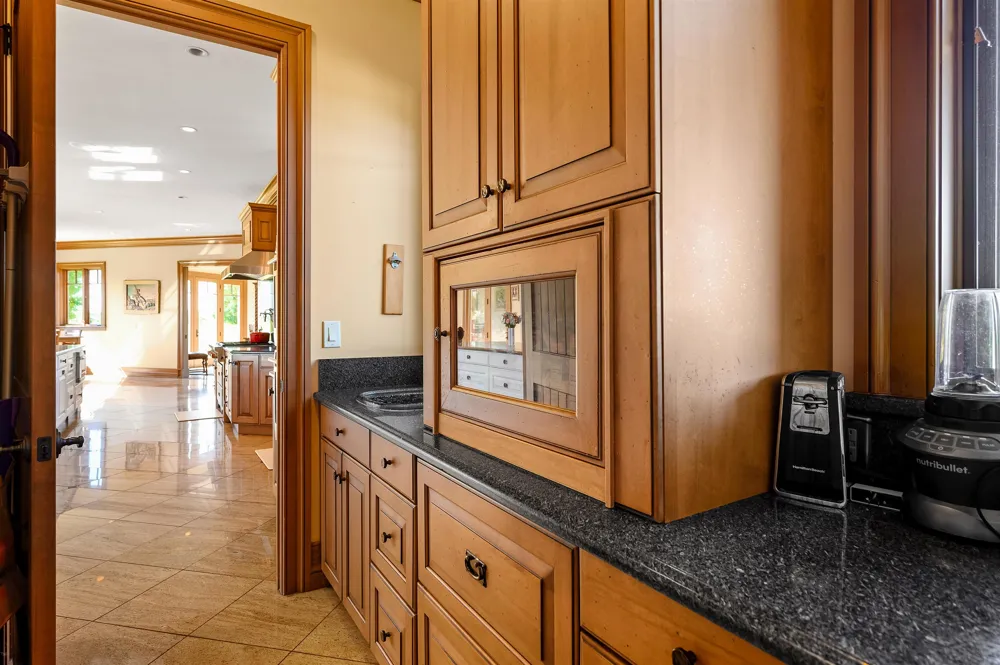 3888 Swaney Road Peninsula Township, MI 49686