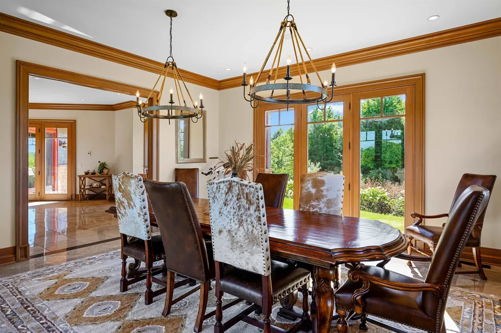 3888 Swaney Road Peninsula Township, MI 49686