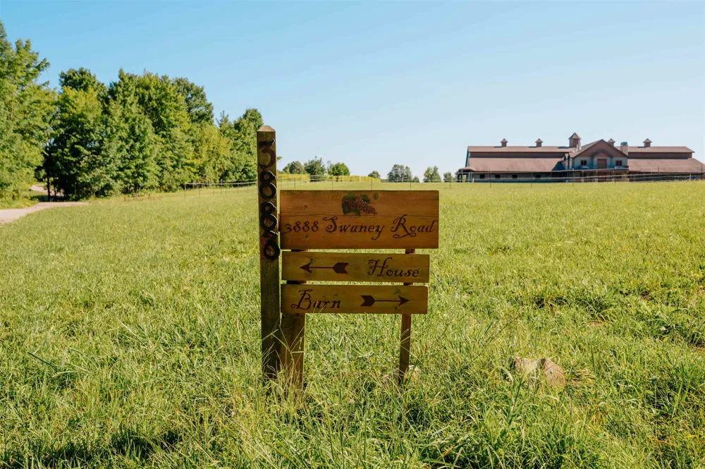 3888 Swaney Road Peninsula Township, MI 49686