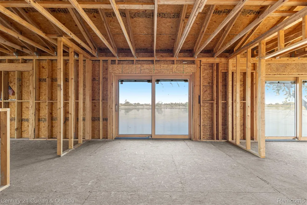 6809 Lakeshore Drive Estral Beach Village, MI 48166