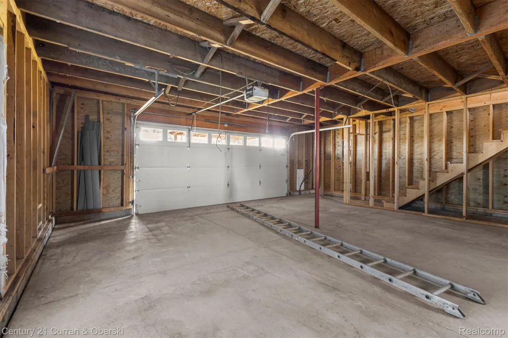 6809 Lakeshore Drive Estral Beach Village, MI 48166