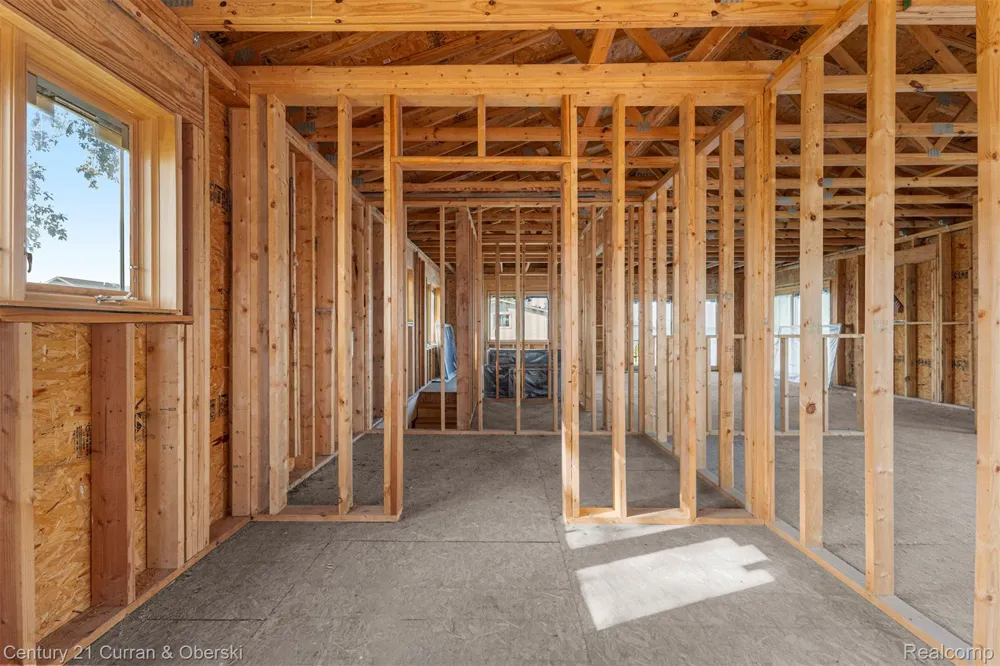 6809 Lakeshore Drive Estral Beach Village, MI 48166