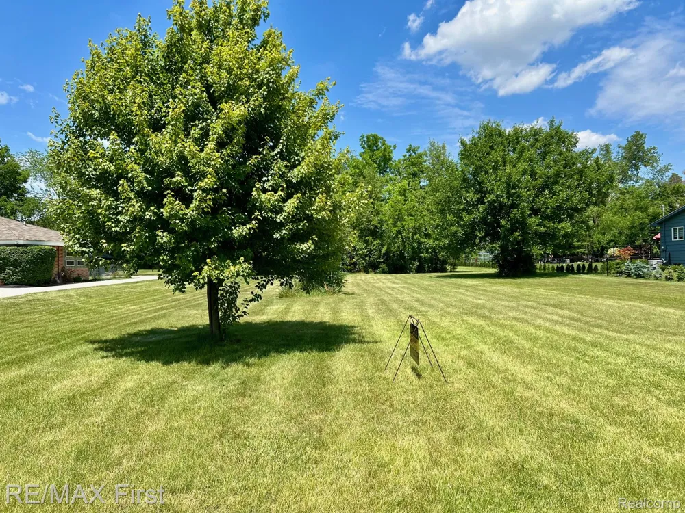 Willowood Rochester Hills City, MI 48307