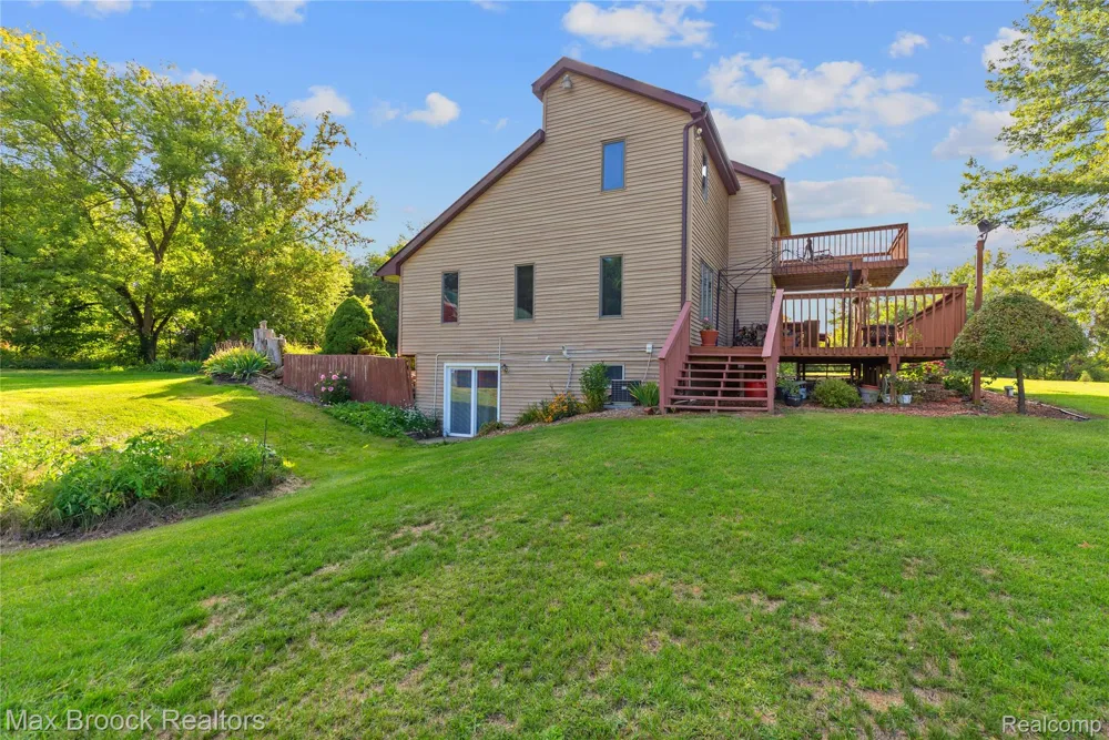 4700 Stanley Road Columbiaville Village, MI 48421