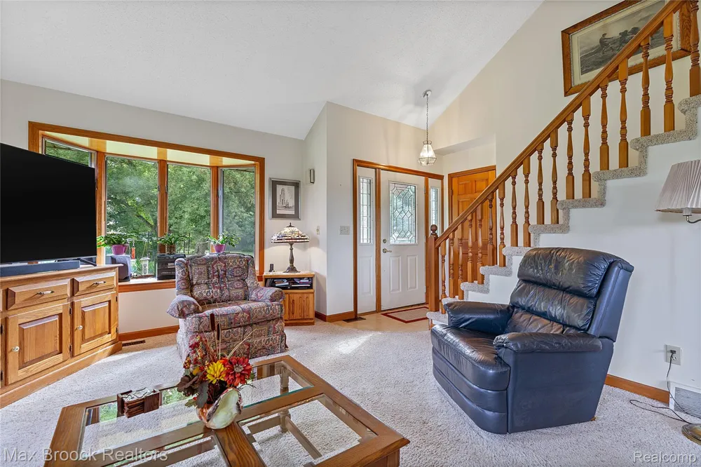 4700 Stanley Road Columbiaville Village, MI 48421
