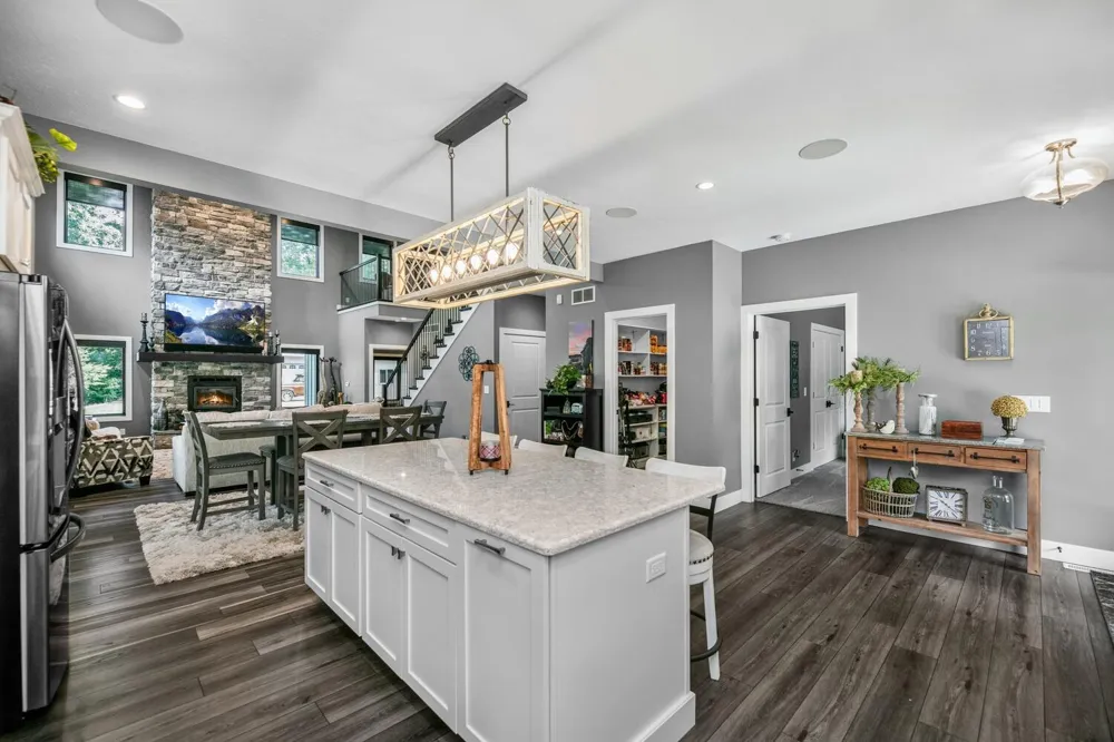 69639 Shady Lane Porter Township, MI 49099