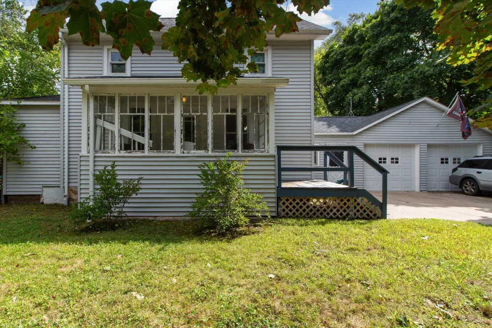 617 S Lansing Street Mt Pleasant City, MI 48858