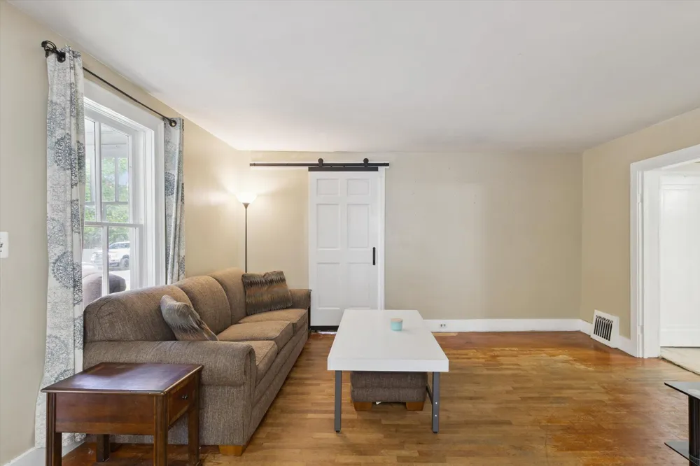 617 S Lansing Street Mt Pleasant City, MI 48858