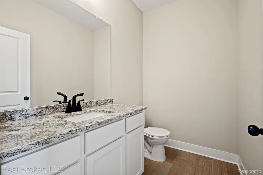 35689 WINDRIDGE DRIVE New Baltimore City, MI 48047