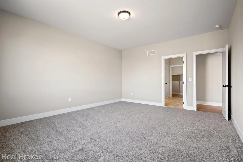 35689 WINDRIDGE DRIVE New Baltimore City, MI 48047