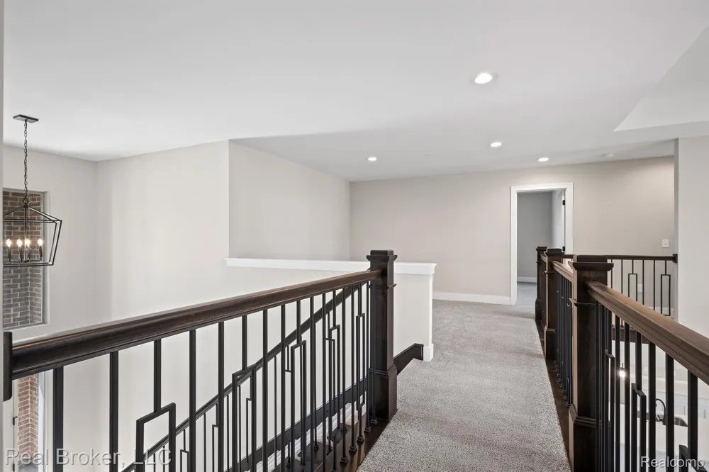 35689 WINDRIDGE DRIVE New Baltimore City, MI 48047