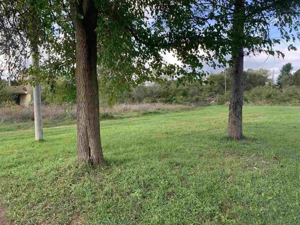 8281 Rapid City Road Clearwater Township, MI 49676