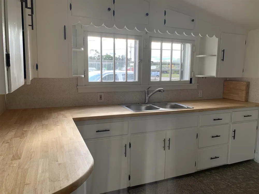 8281 Rapid City Road Clearwater Township, MI 49676