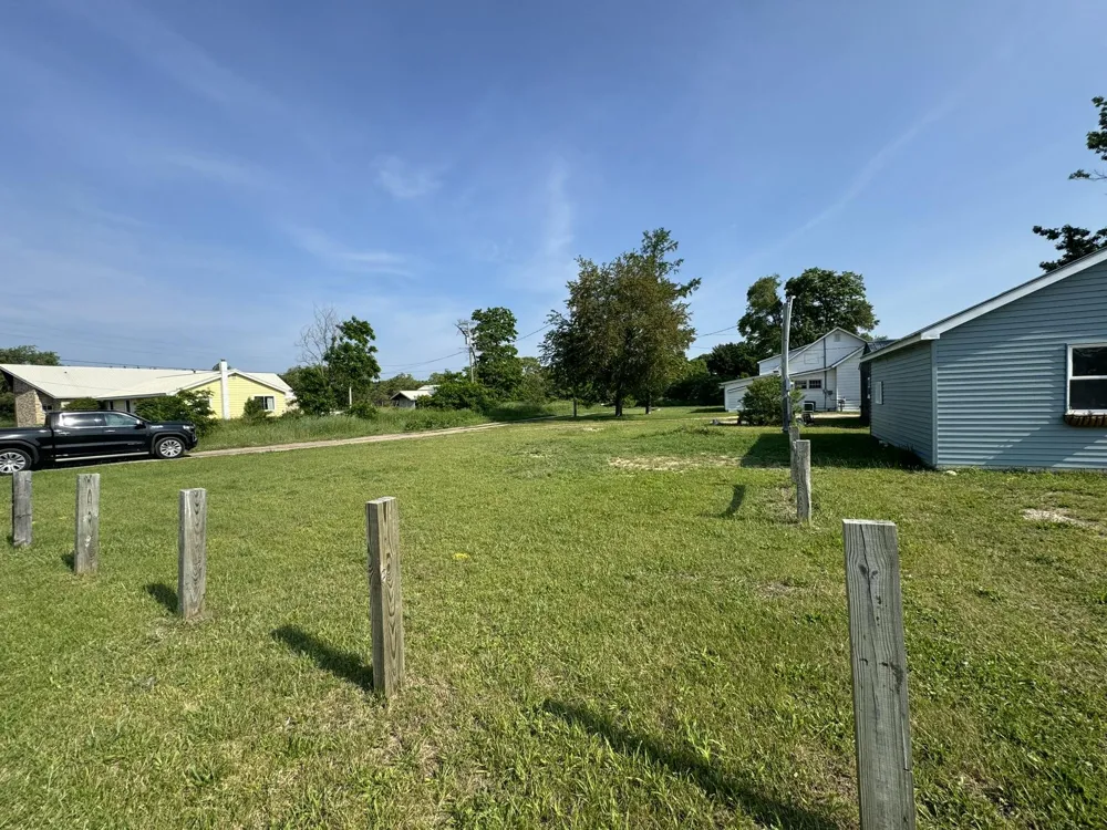 8281 Rapid City Road Clearwater Township, MI 49676