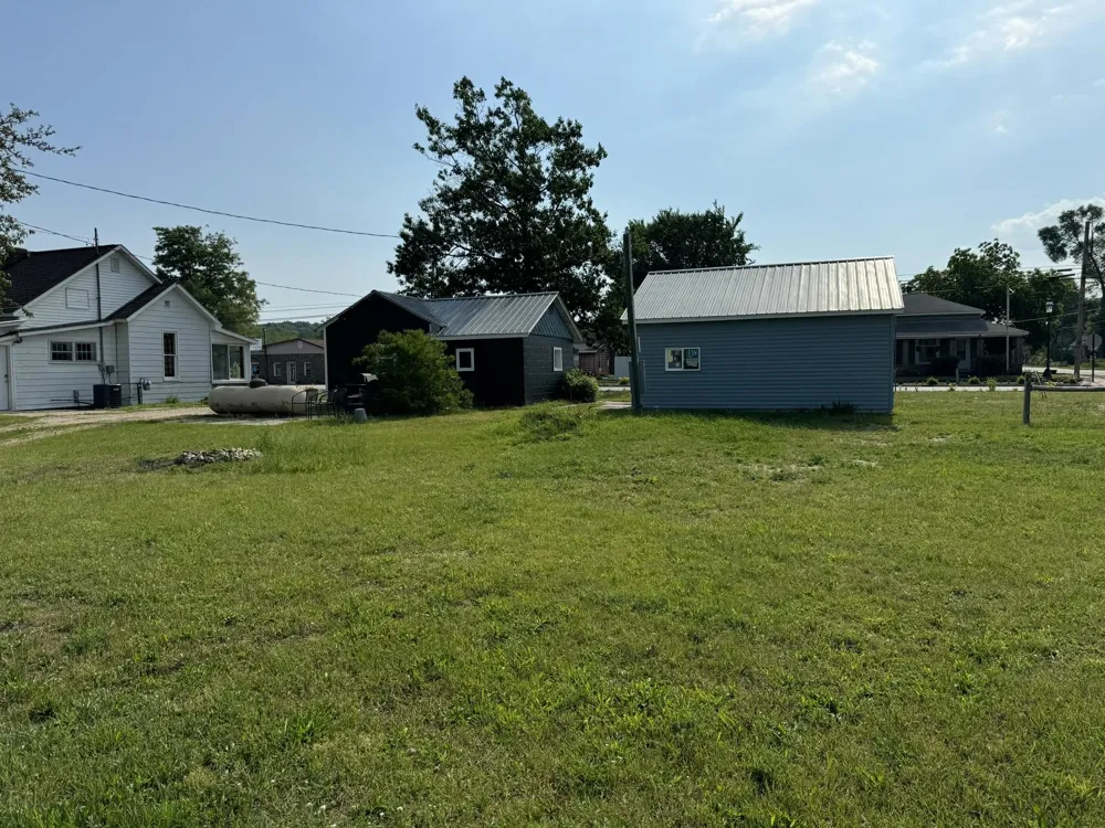 8281 Rapid City Road Clearwater Township, MI 49676
