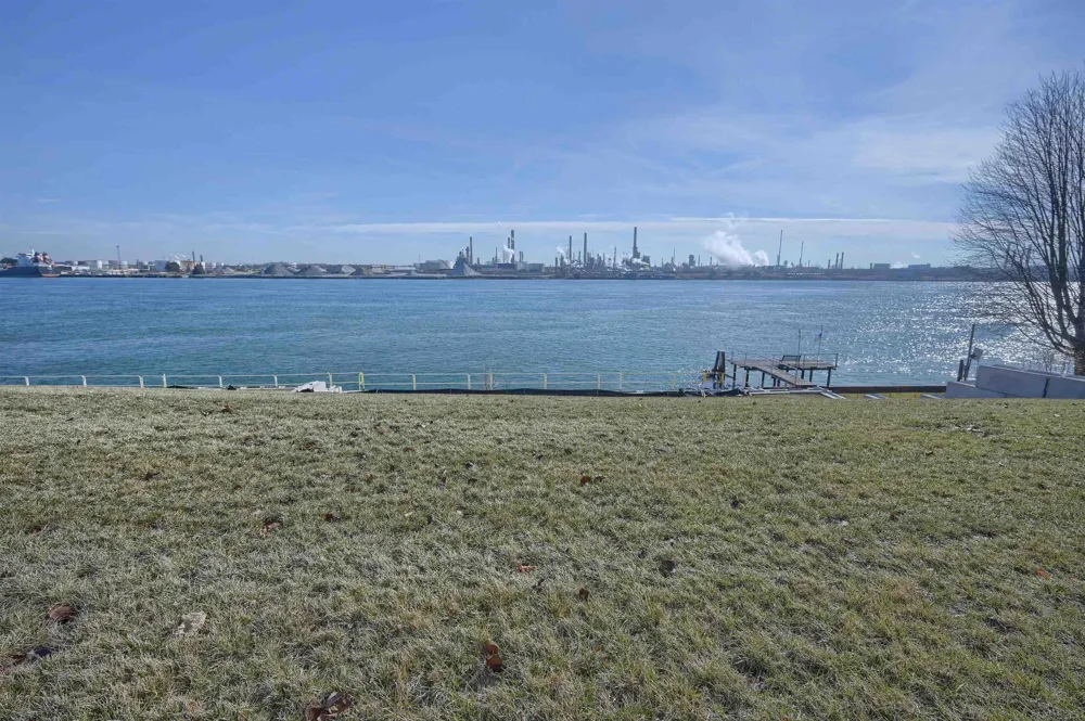 2444 Military Street Port Huron City, MI 48060