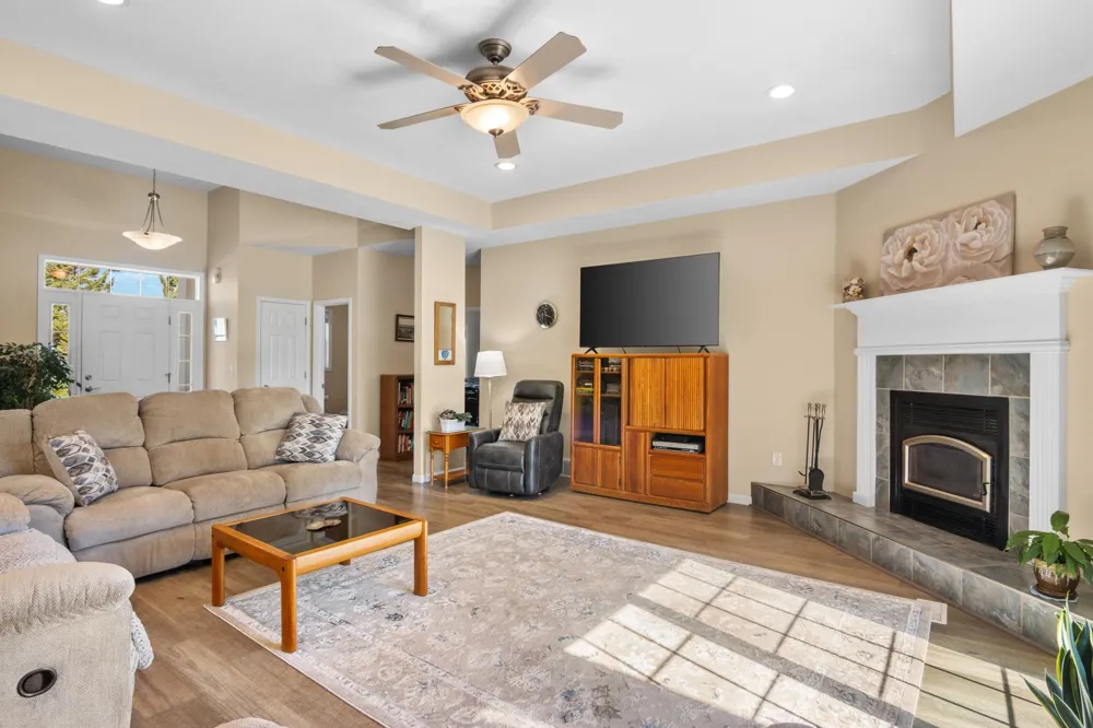 5296 Scofield Trail Whitewater Township, MI 49690