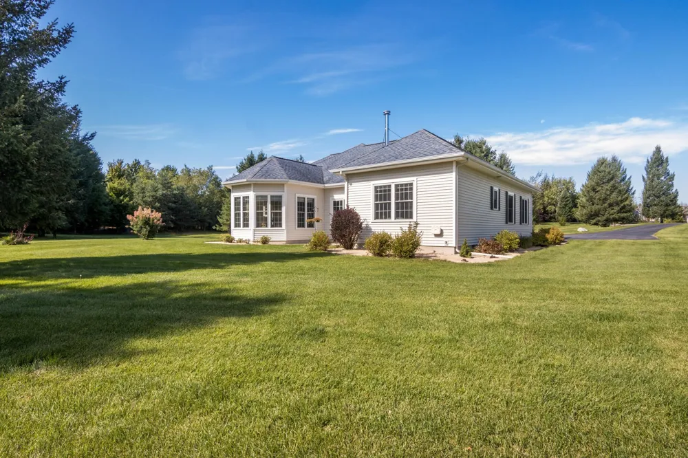 5296 Scofield Trail Whitewater Township, MI 49690