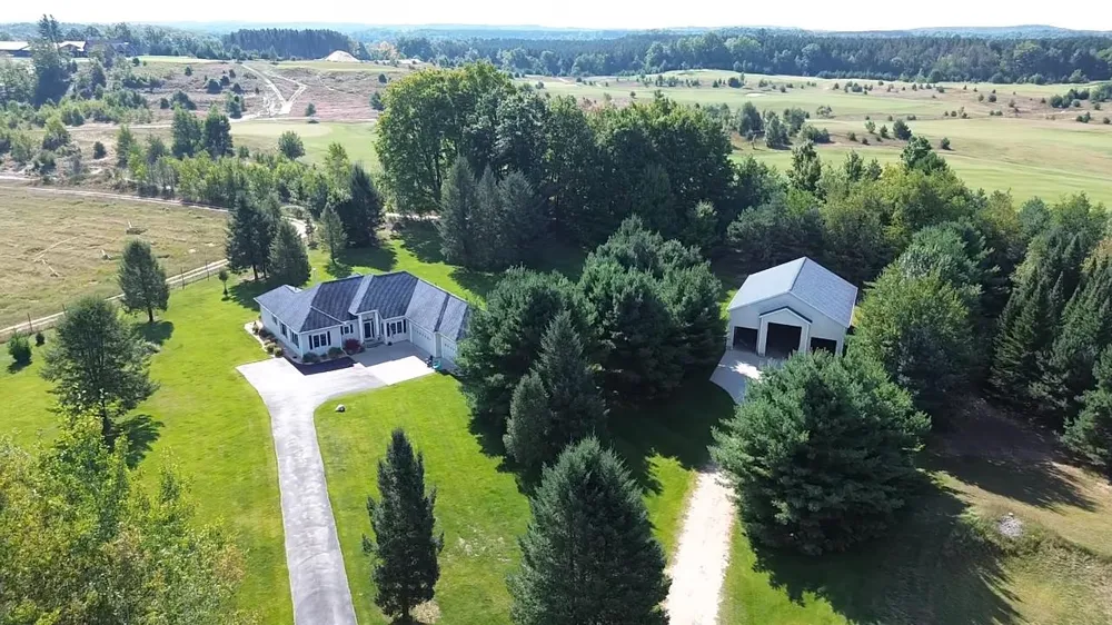 5296 Scofield Trail Whitewater Township, MI 49690