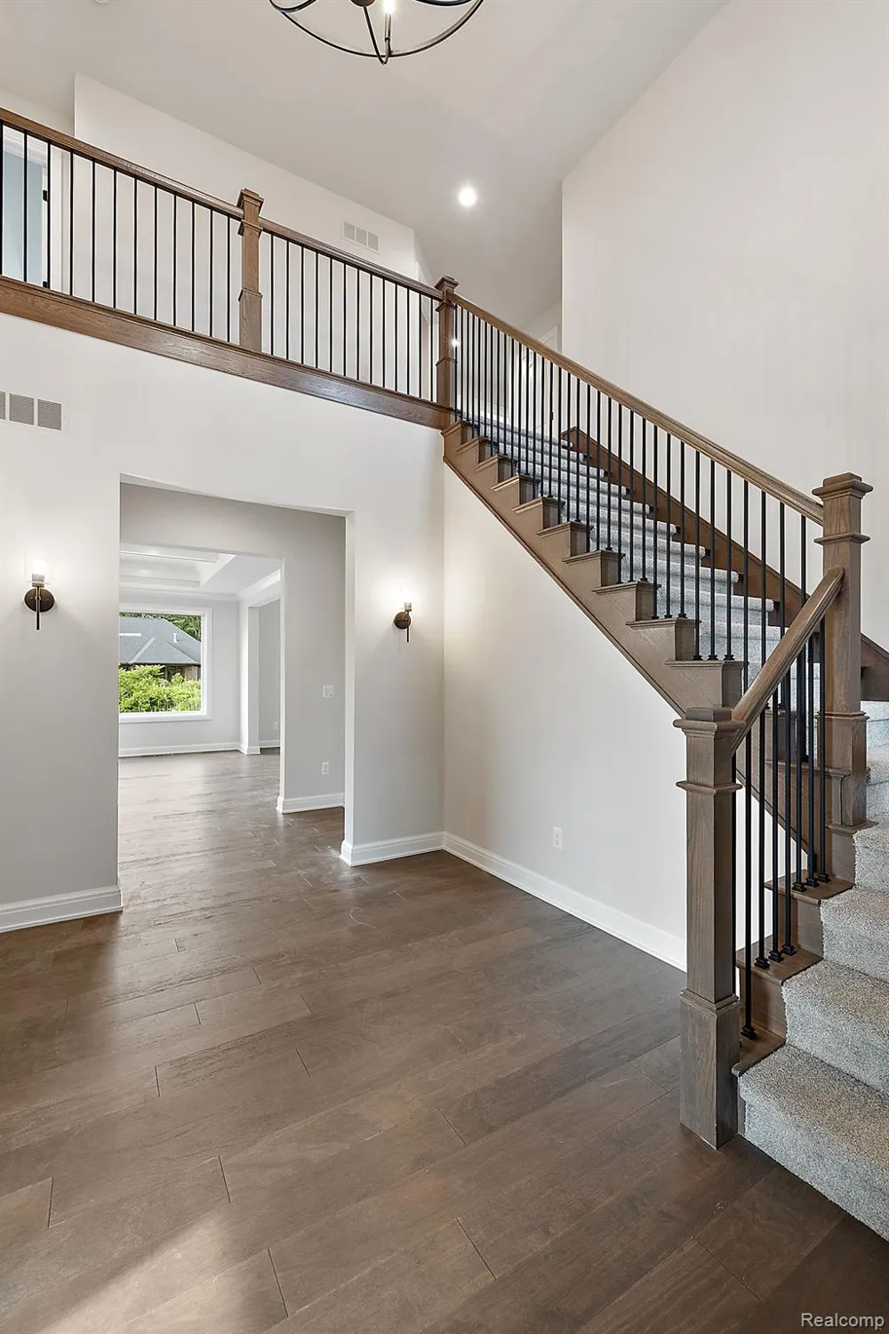 2166 Heidi Dr Addison Township, MI 48370
