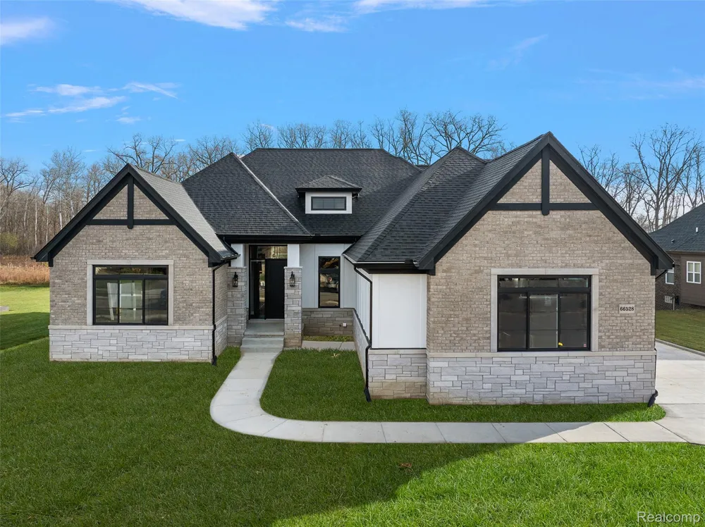 2280 Heidi Drive Addison Township, MI 48370