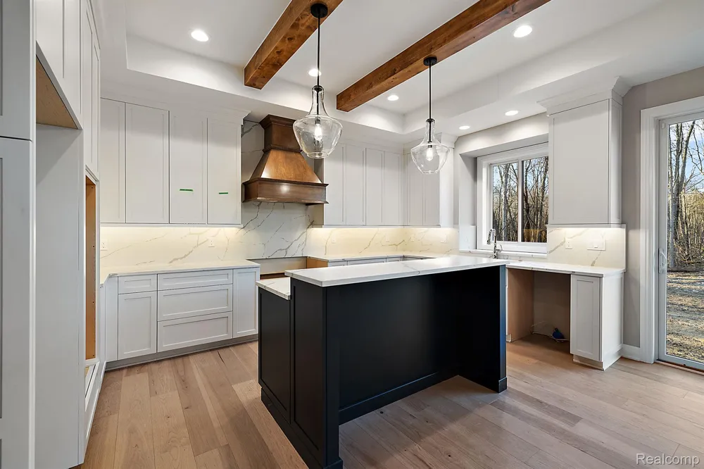 2280 Heidi Drive Addison Township, MI 48370
