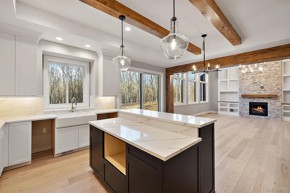 2280 Heidi Drive Addison Township, MI 48370