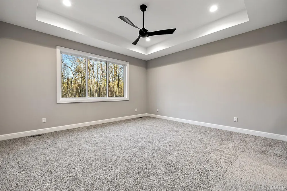 2280 Heidi Drive Addison Township, MI 48370