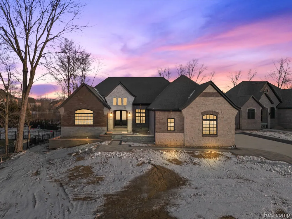 70609 Renata Court Bruce Township, MI 48065
