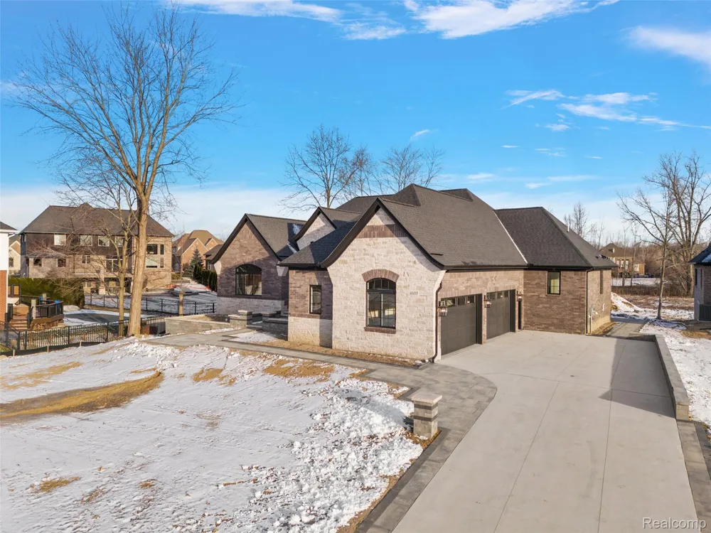 70609 Renata Court Bruce Township, MI 48065