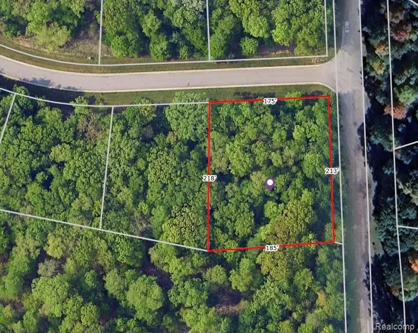 687 Kings Fairway Lane Grand Blanc City, MI 48439