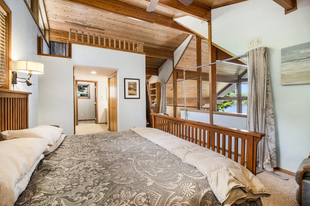 6218 Loggers Lane Hamlin Township, MI 49431