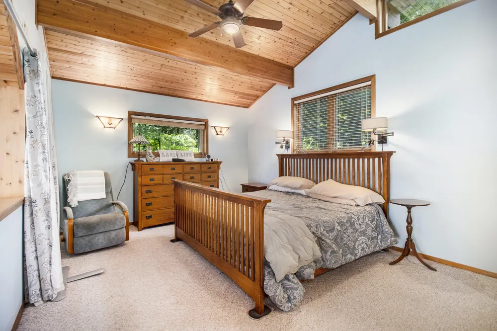 6218 Loggers Lane Hamlin Township, MI 49431