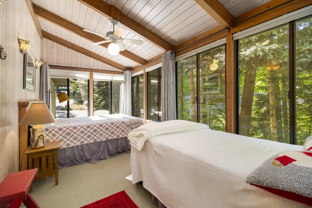 6218 Loggers Lane Hamlin Township, MI 49431