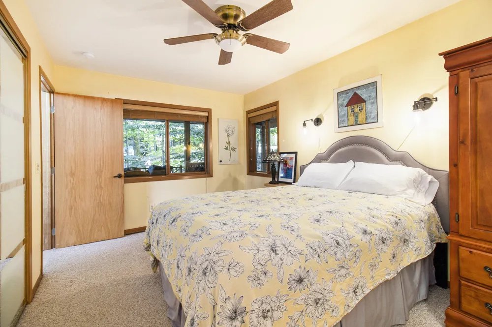 6218 Loggers Lane Hamlin Township, MI 49431