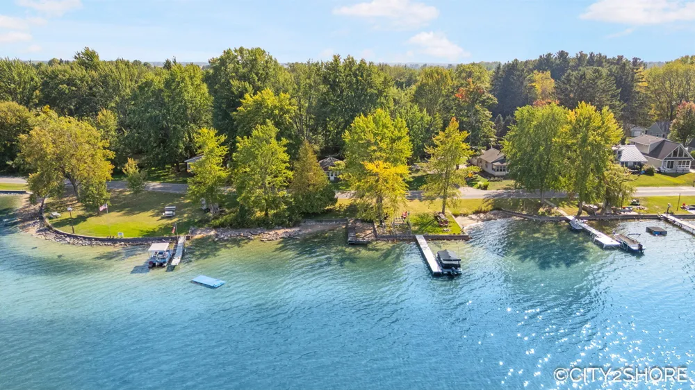 5964 122nd Avenue Clyde Township, MI 49408