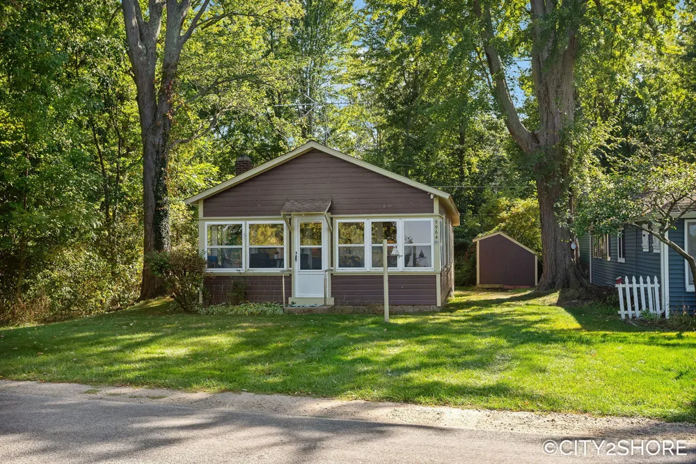 5964 122nd Avenue Clyde Township, MI 49408