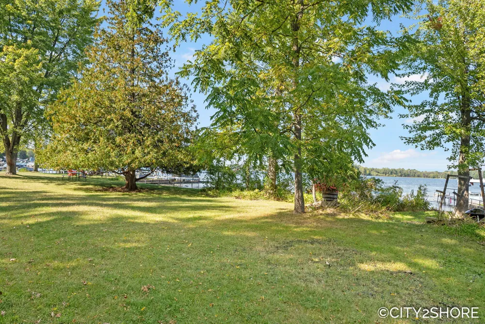 5964 122nd Avenue Clyde Township, MI 49408