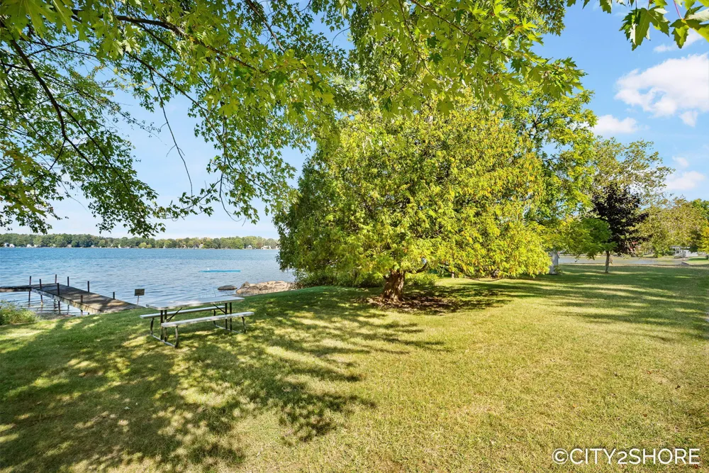 5964 122nd Avenue Clyde Township, MI 49408