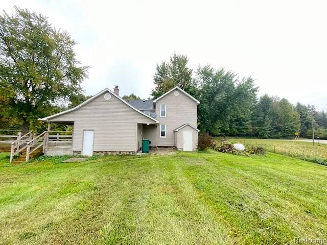 2753 E Snover Road Mayville Village, MI 48744