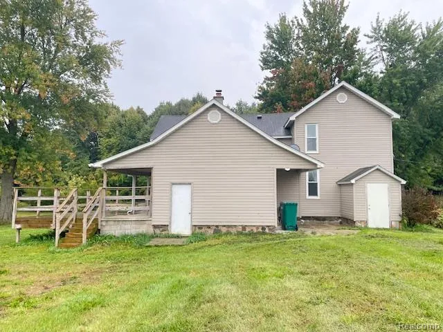 2753 E Snover Road Mayville Village, MI 48744